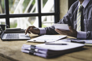 an accountant on computer enjoying the benefits of cloud storage