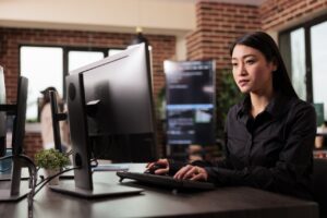 it professional using incident response tactics remotely to help business recover